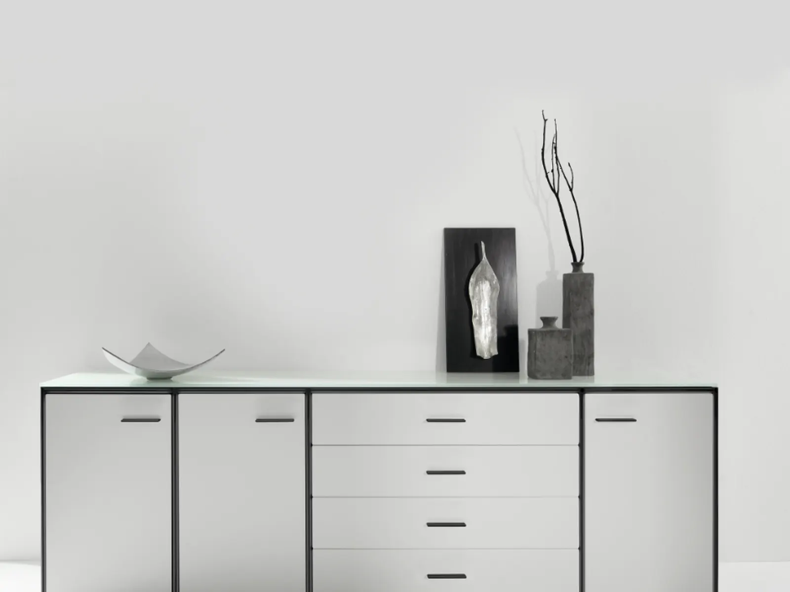 BOSSE Design modul space, aparador en tonos blanco y gris