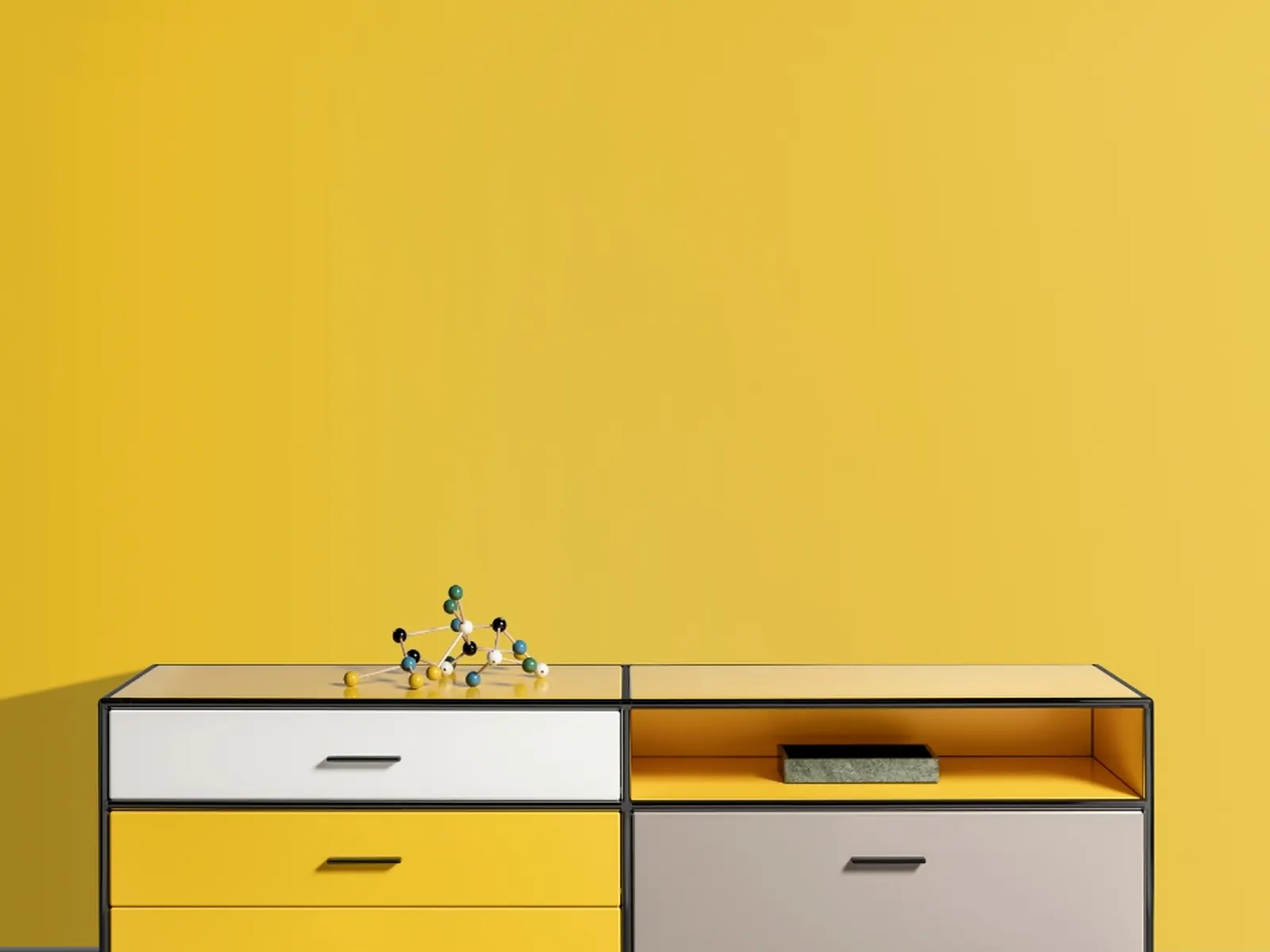 BOSSE Design modul space, aparador en amarillo junto a pared azul
