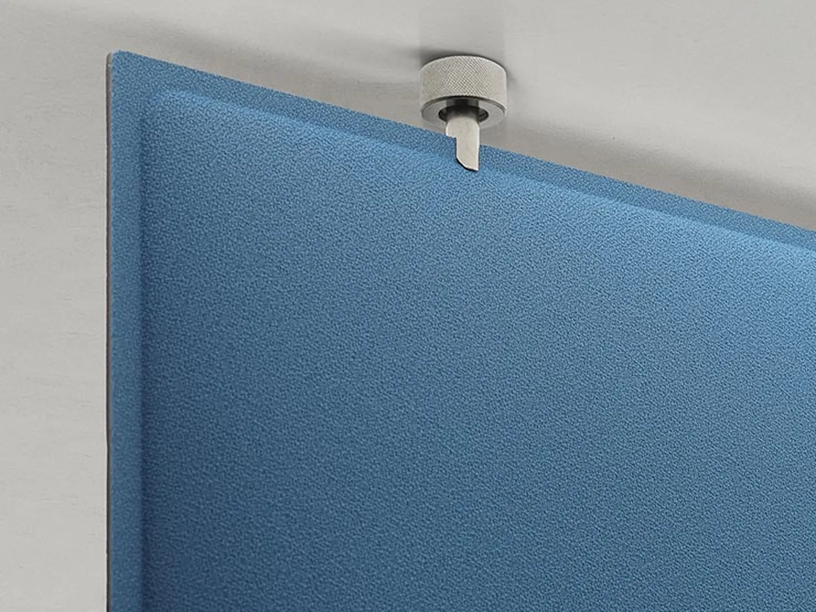 Caimi Baffle Direct 44, en una fotografía de ambiente
