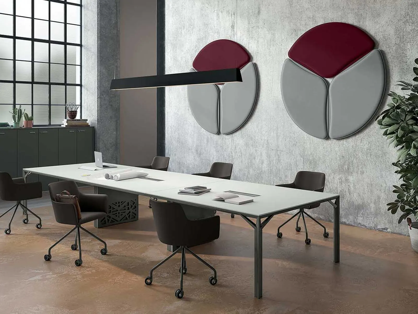 Quadrifoglio X8, sala de reuniones con mesa del mismo programa y paneles acústicos